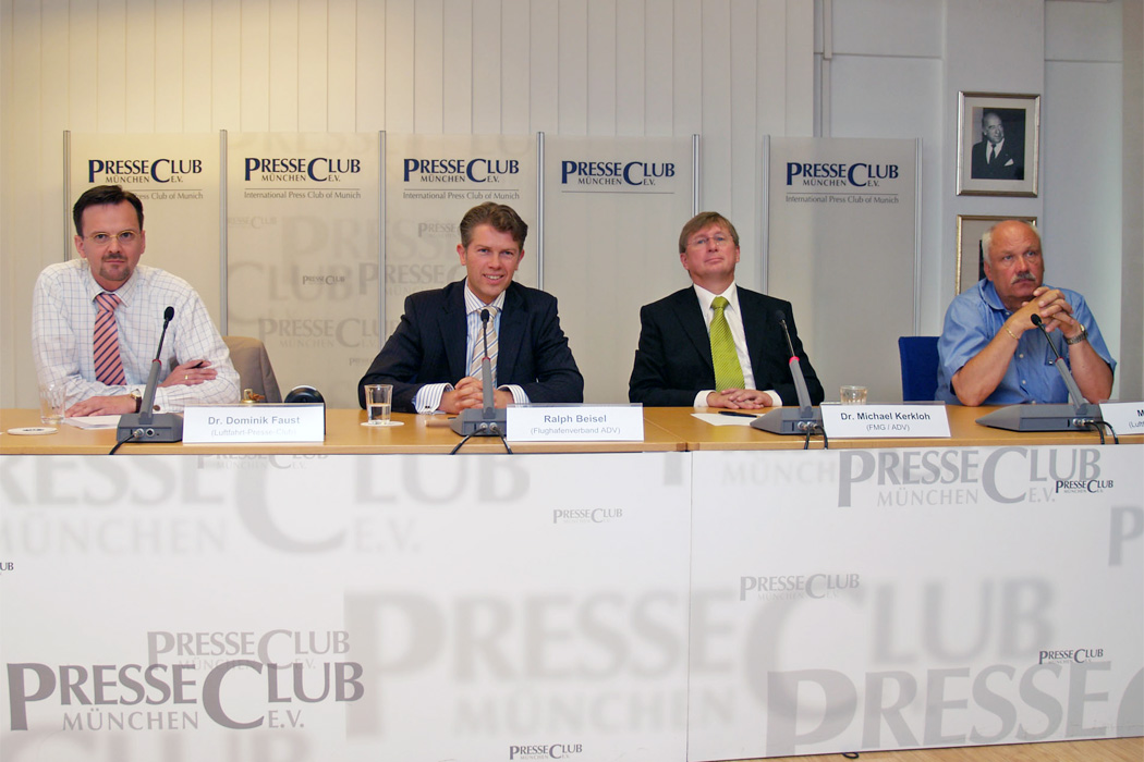 Die Großen der Luft- und Raumfahrtindustrie zu Gast beim LPC-Süd