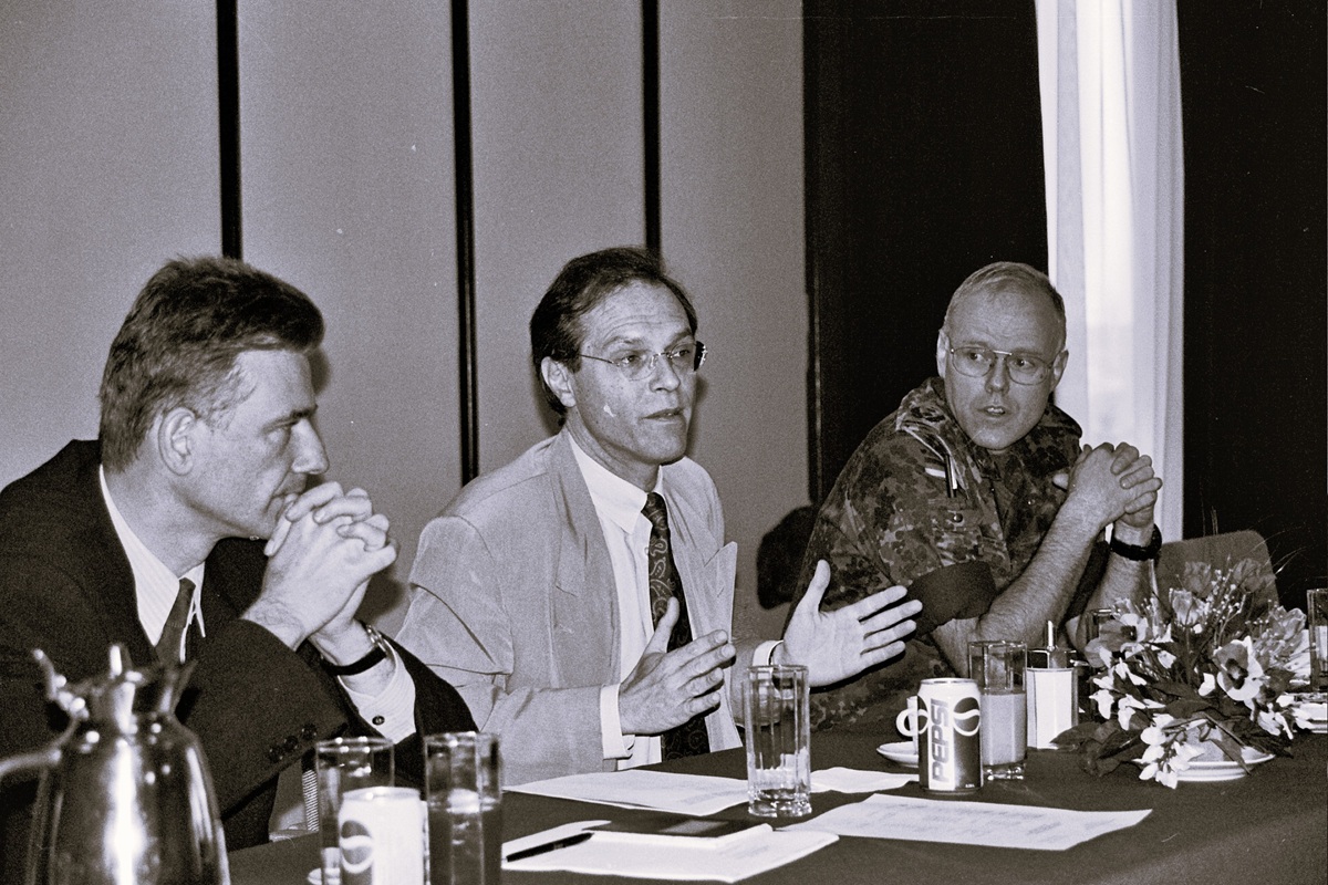 Michael Steiner OSZE in Sarajevo 1996